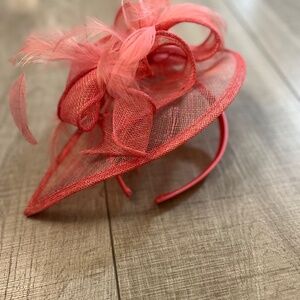 NEW Pink Fascinator - "Penny" Mesh Hat Fascinator w/ Mesh Ribbons & Pink Feather